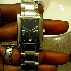 Diamnond watch